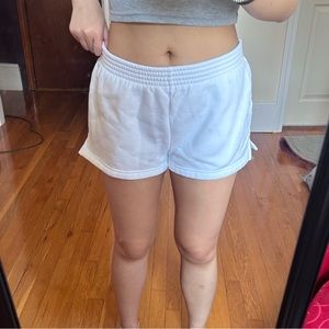 Aritiza TNA Cozy Fleece Perfect 2” Sweatshort in White